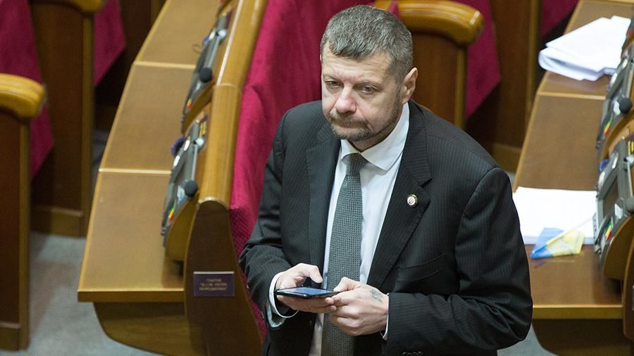 Зрители украинской телепрограммы заподозрили народного депутата Игоря Мосийчука в появлении пьяным в эфире.