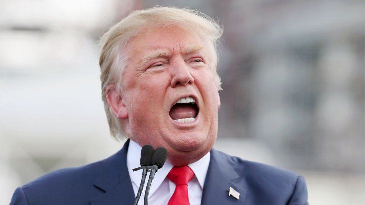 Trump, acuzat că incită la asasinarea lui Hillary Clinton.