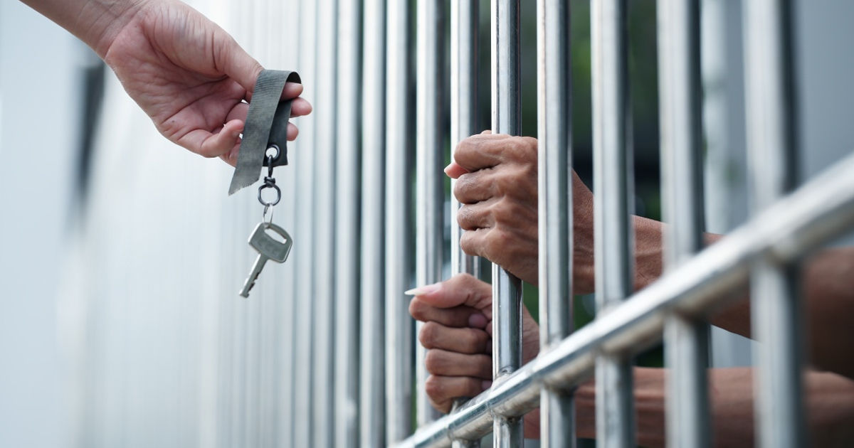 În baza Legii amnistiei, 15 persoane condamnate la detenție pe viață au beneficiat de reducerea pedepsei.