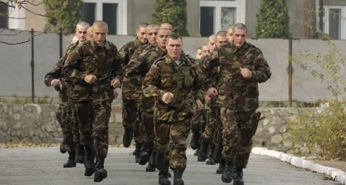 Подозреваемым грозит до 12 лет лишения свободы.