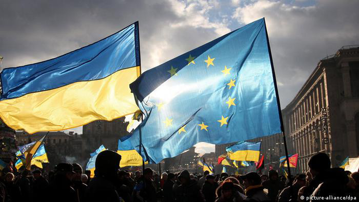 Европейский парламент принял заявку Украины на вступление в Евросоюз.