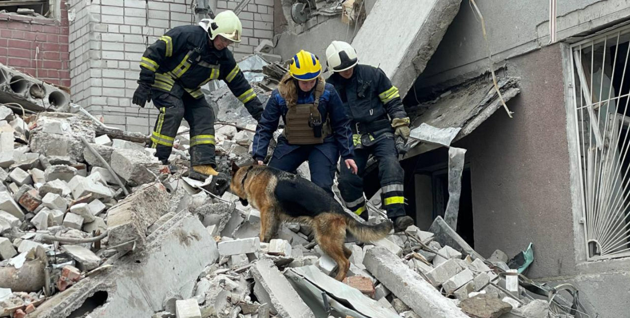Число жертв удара по Чернигову возросло до 18.