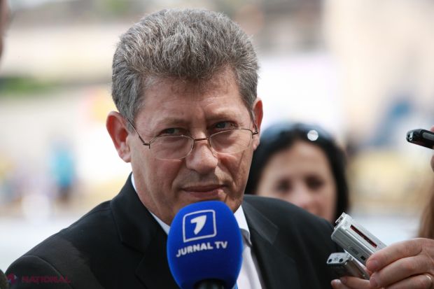 Mihai Ghimpu, a preferat să stea mai mult în umbră, evitând să comenteze cele ce se întâmplă în fața Guvernului.