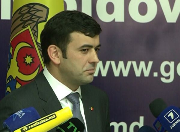 Procurorii suspecteaza ca diploma lui Chiril Gaburici de 11 clase ar fi falsa. Foto: protv.md