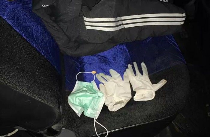 Doi hoți, prinși în flagrant cu diferite accesorii auto furate. Foto: politiacapitalei.md 