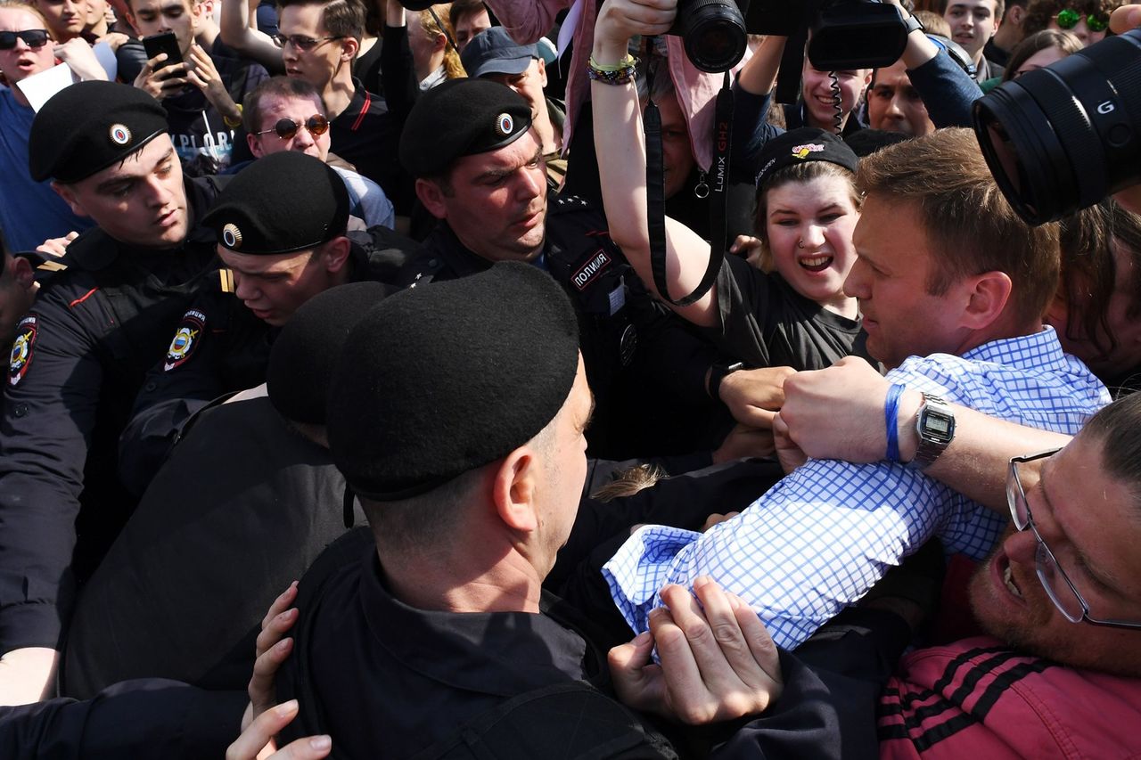 Алексей Навальный посетил несогласованную акцию на Пушкинской площади в центре Москвы.