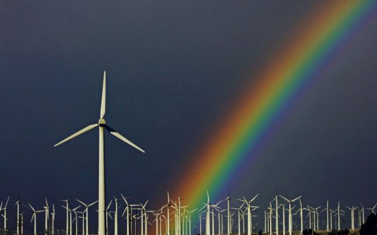 De sărbători germanii, plătiţi să folosească energia electrică