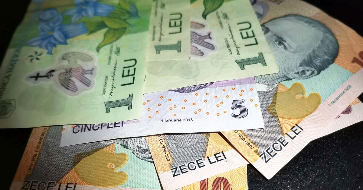 Bloomberg: Румынская валюта падает после результатов выборов.