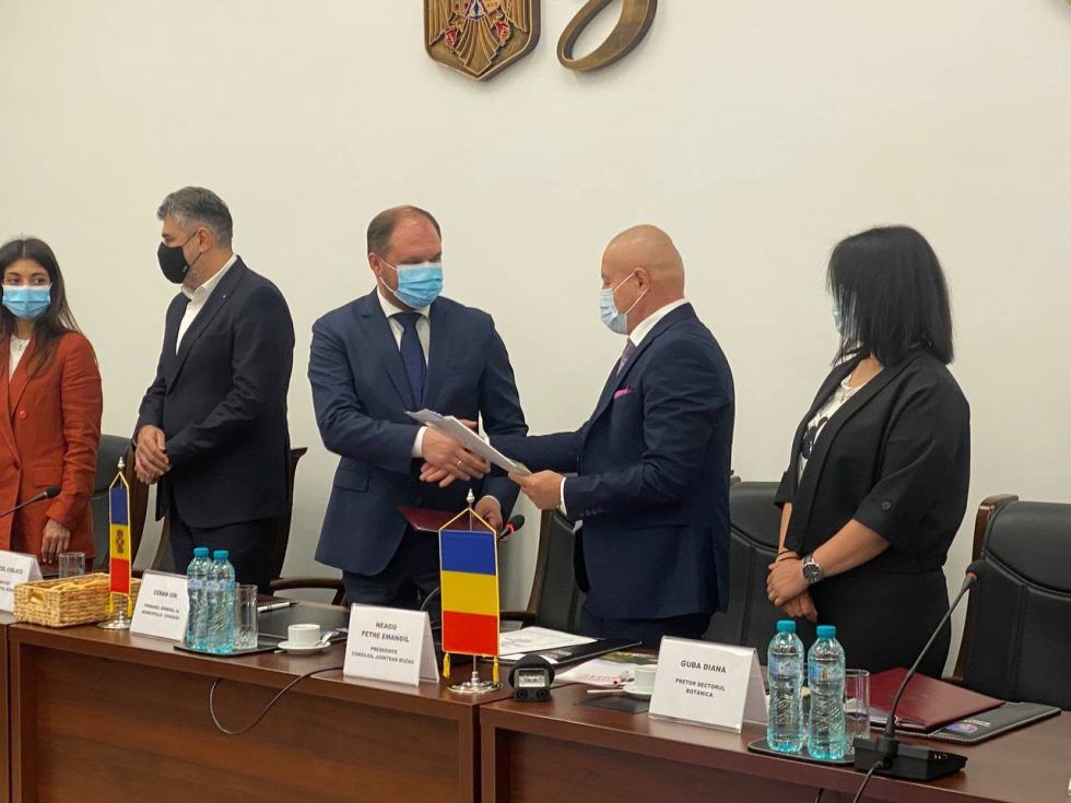 Подписано соглашение о сотрудничестве между Кишинёвом и Бузэу.