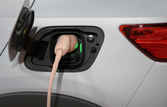 Volvo полностью перейдет на выпуск электромобилей к 2030 году.