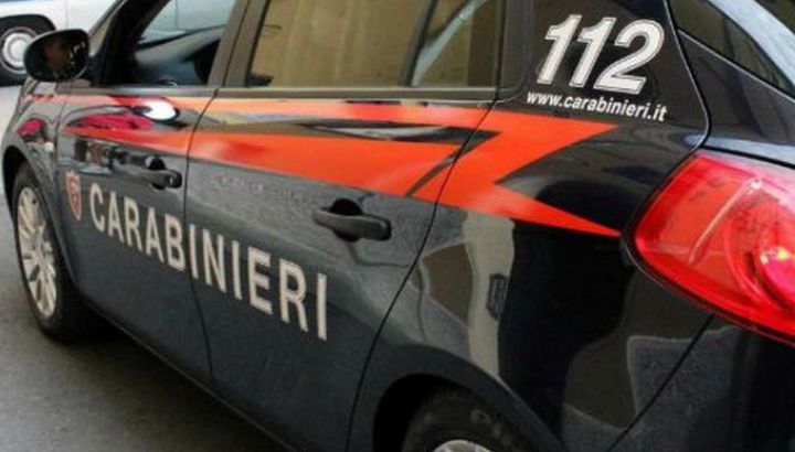 Un moldovean a fost reţinut de carabineri pentru furt la postul de muncă. Foto: corriereadriatico.it