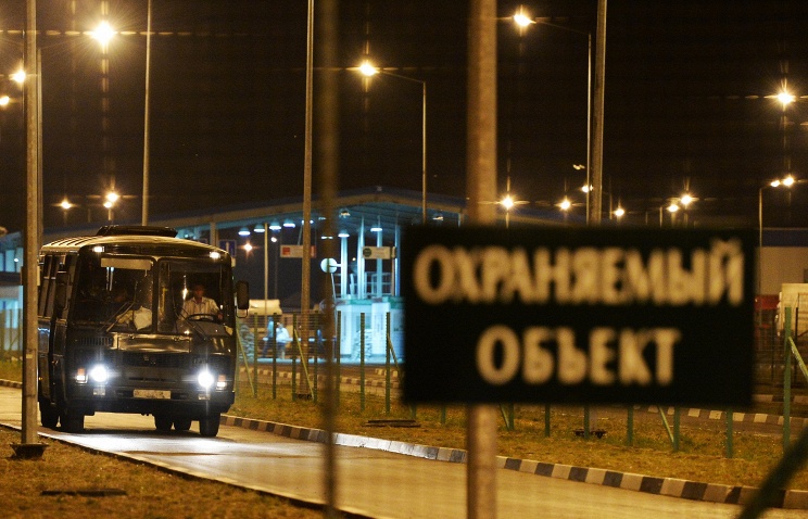 В результате осмотра пункта пропуска повреждений не выявлено.