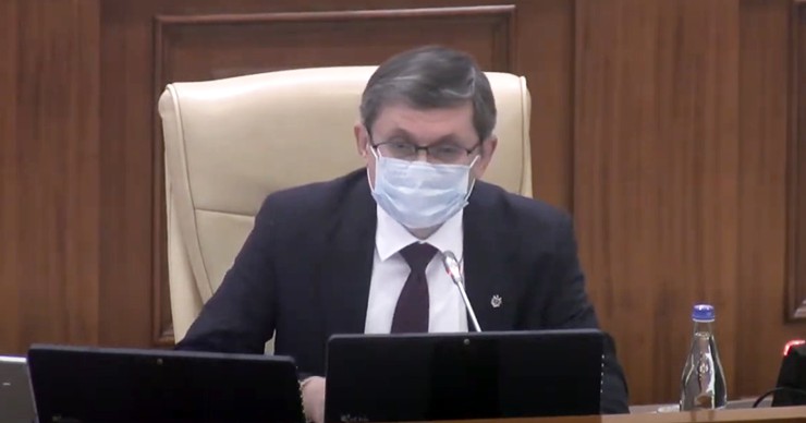 Гросу – депутатам: Работайте быстрее, нас ждут румынские сенаторы.