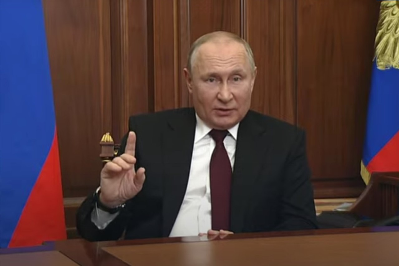 Путин заявил, что большевики «втиснули» Донбасс в состав Украины.