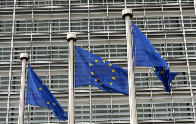 ЕС выделит Украине 9 млрд евро финансовой помощи.