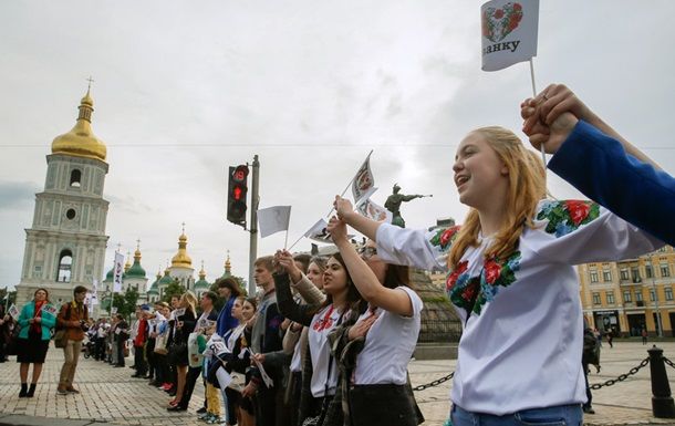 В Украине по состоянию на 1 июля численность населения составила 42,658 млн человек.