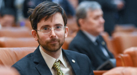 Deputat român: România a greşit când a susţinut regimul Plahotniuc