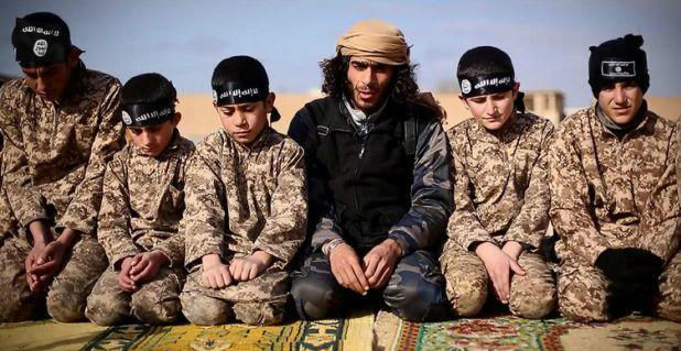 ISIS a executat sute de copii pentru că nu s-au alăturat grupării. Foto: radiociresarii.ro