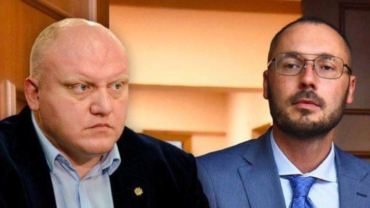 Депутаты Василий Боля и Сергей Литвиненко требуют отвода двух судей с заседания КС.