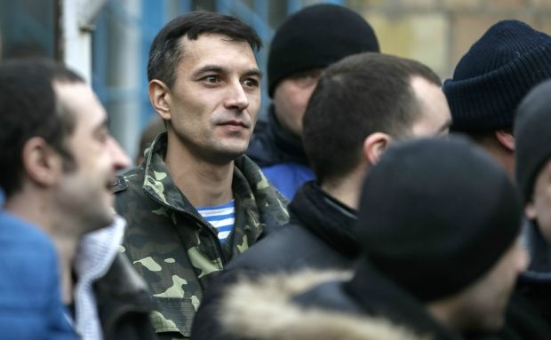 Количество добровольцев уменьшается.