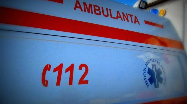 Tragic: Un bebeluş a murit după ce a căzut în oala cu ciorbă fierbinte