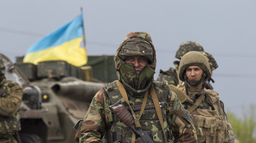 Украина тратит на военную технику и оружие почти миллиард долларов в месяц.