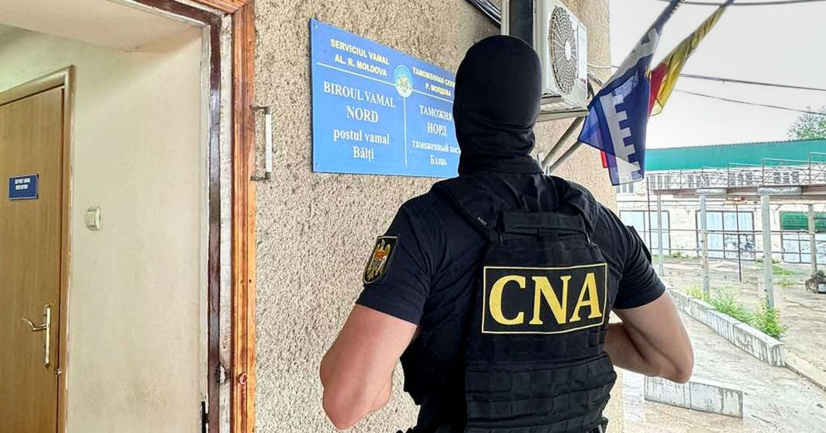 Дело Северного таможенного бюро: новые обыски и задержания.