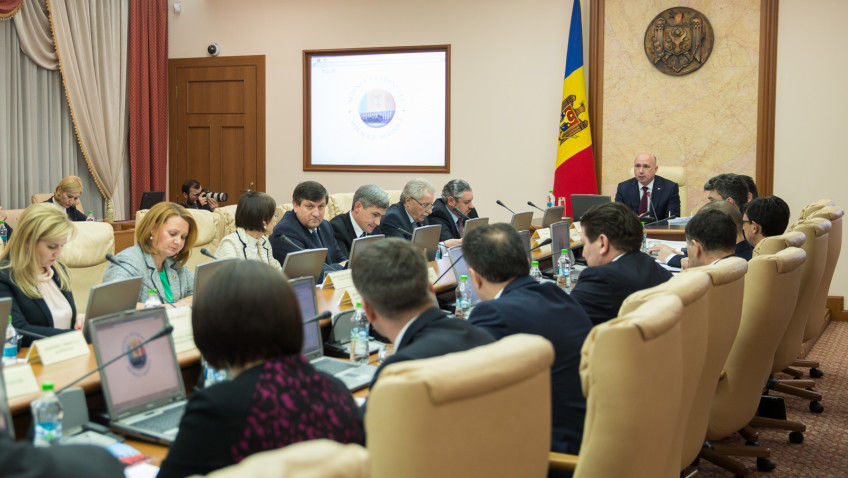 Premierul Pavel Filip a menționat în cadrul ședinței Guvernului de miercuri că trebuie luate măsuri mai ample de reducere a criminalității.