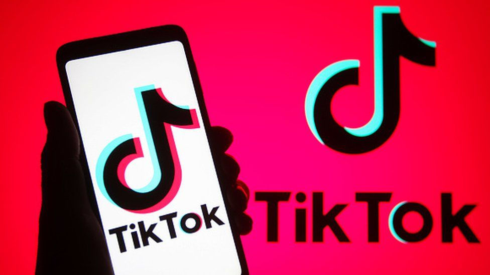 Google добавит в поисковую выдачу видео из TikTok, посты из соцсетей и ответы чат-бота.