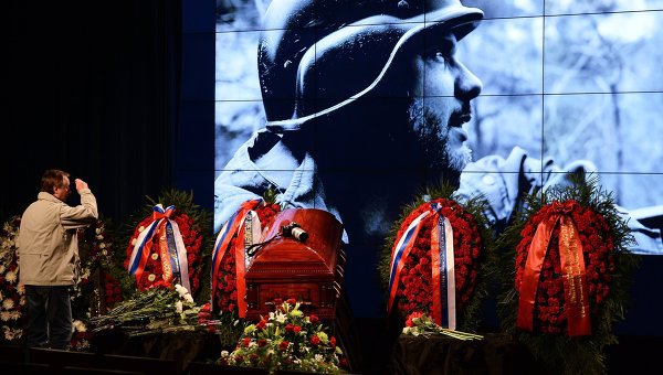 Церемония прощания с Андреем Стениным пройдет в пятницу в Международном мультимедийном пресс-центре МИА "Россия сегодня".