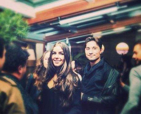Dima Bilan a fost mereu înconjurat de fete frumoase.