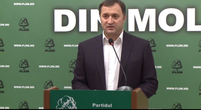 Vlad Filat a declarat că oamneii niciodată nu sunt mulțumiți pe deplin de acțiunile guvernării. Foto: politics.md