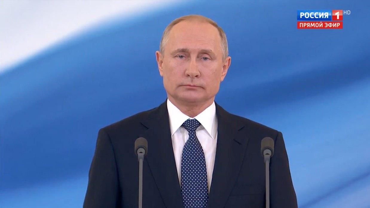 Владимир Путин вступил в должность главы государства на новый шестилетний срок.