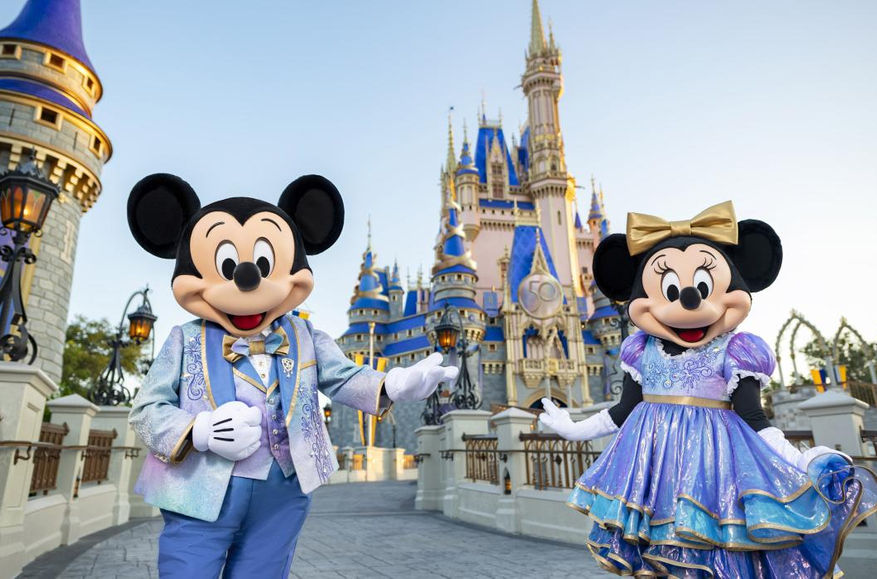 Disney выплатит 43 млн долларов из-за гендерной дискриминации в оплате труда.