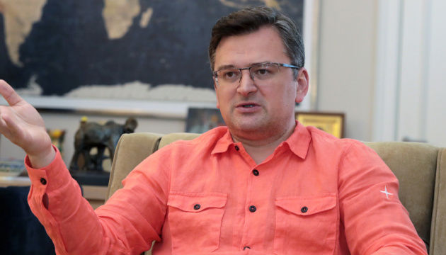Кулеба назвал "дымовой завесой" якобы готовность России к переговорам.