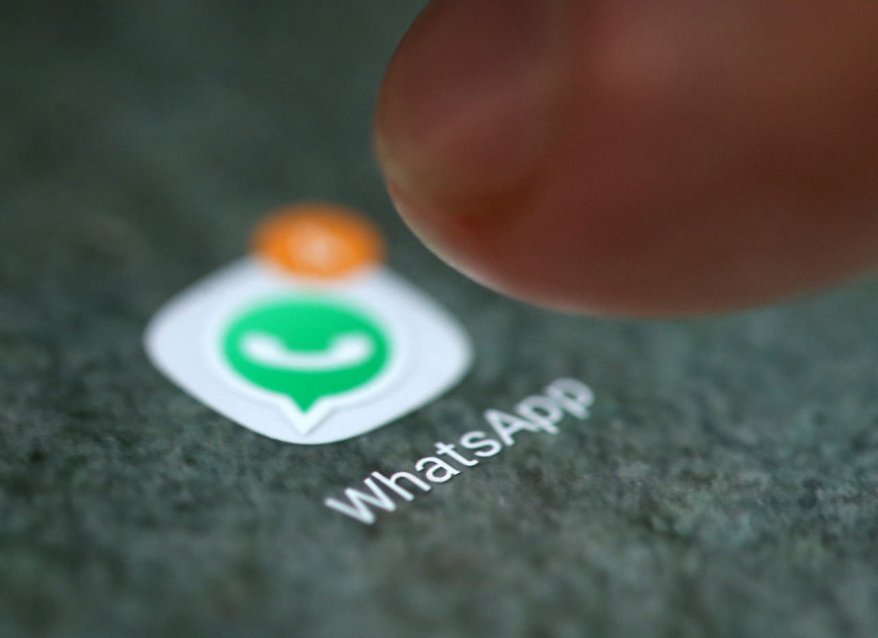 В мессенджере WhatsApp нашли лазейку для слежки за пользователями.