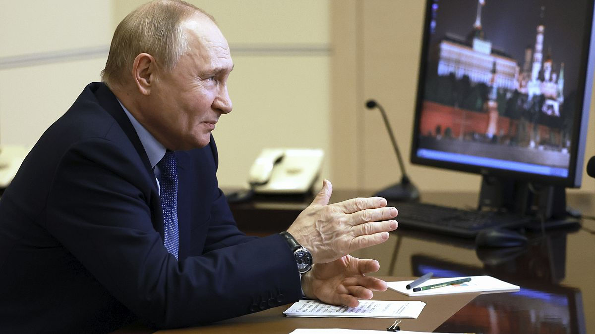 Путин призвал к новому производству ракет, ранее запрещенных договором 1988 года.