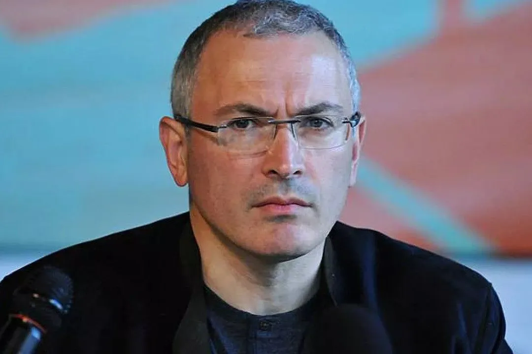 Ходорковский: Лист бумаги А4 стоит больше, чем акция Сбербанка.