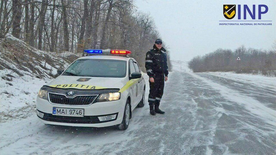 Национальный инспекторат патрулирования призывает водителей соблюдать правила дорожного движения. Фото: facebook.com/Inspectoratul Național de Patrulare al IGP.