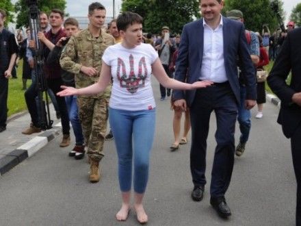 Надежда Савченко заявила, что она готова стать как президентом, так и уборщицей.