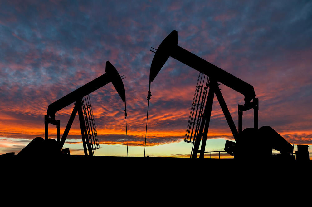 Страны ОПЕК увеличили добычу нефти на 3,3 миллиона баррелей после завершения блокады.