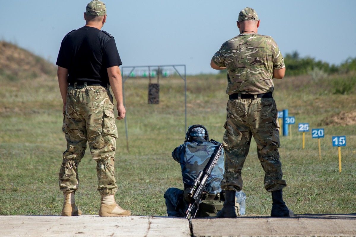 В Приднестровье, призвавшимся на военные сборы предлагают сохранить среднюю зарплату.