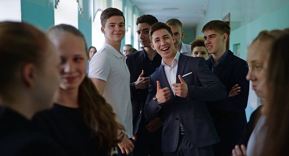 Elevii confirmă că în Moldova este uşor să găsești substanţe narcotice. Foto: Sputnik/ Павел