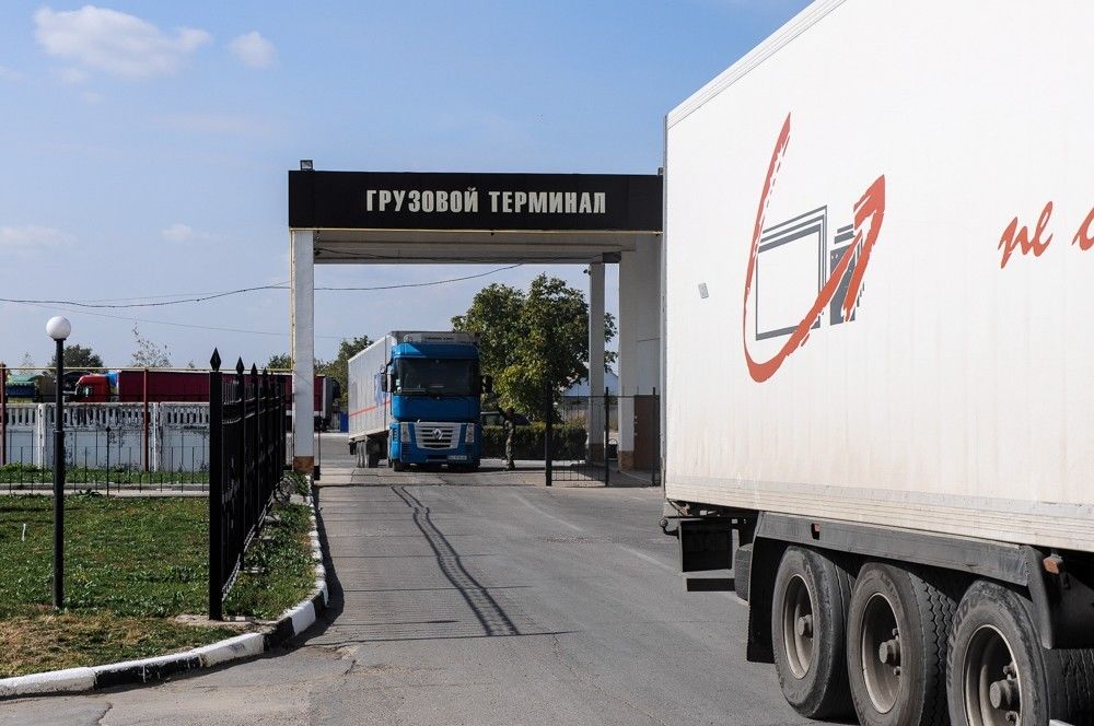 За полгода внешнеторговый оборот упал на 12% в сравнении с первым полугодием 2019-го.