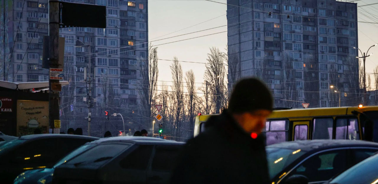 1.200 de clădiri cu mai multe etaje din Kiev rămân fără încălzire.