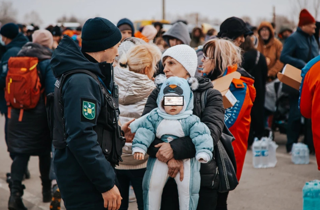 Всего на территории Республики Молдова находится 102 836 иностранных граждан.