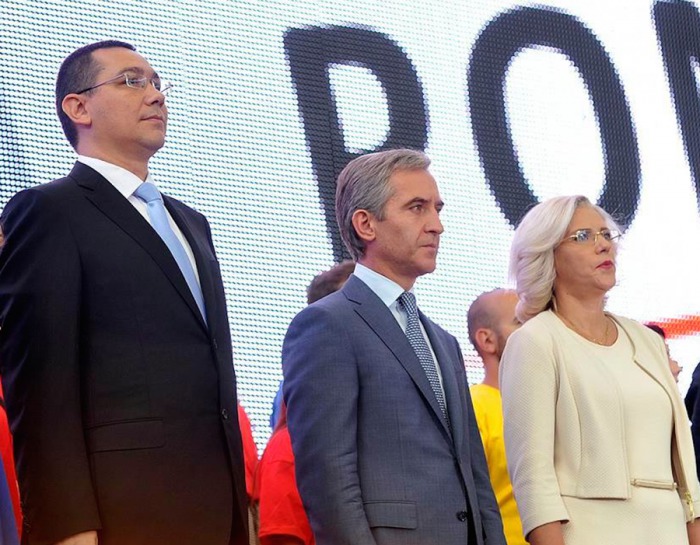 În replică, premierul român i-a luat apărarea omologului său moldovean (vezi declarația).