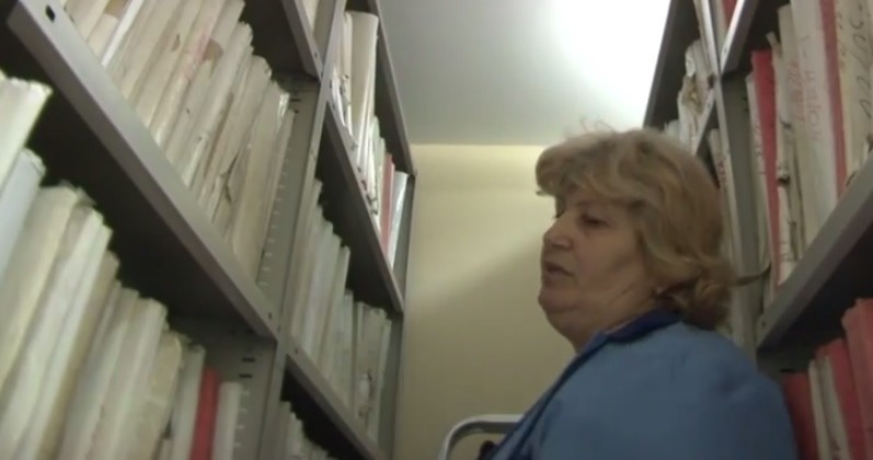 Victoria Graur lucrează de mai mulți ani în funcția de arhivar a Judecătoriei Ialoveni.