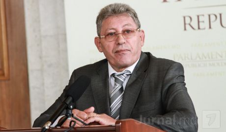 Mihai Ghimpu, găseşte tot mai des limbă comună cu proaspătul şef al statului.