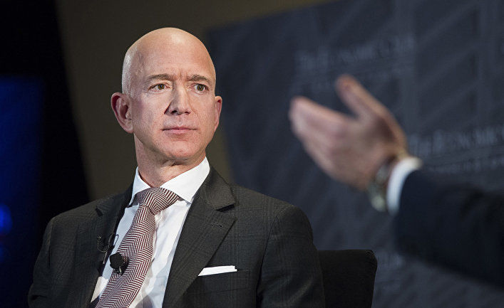 Генеральный директор Amazon Джефф Безос.